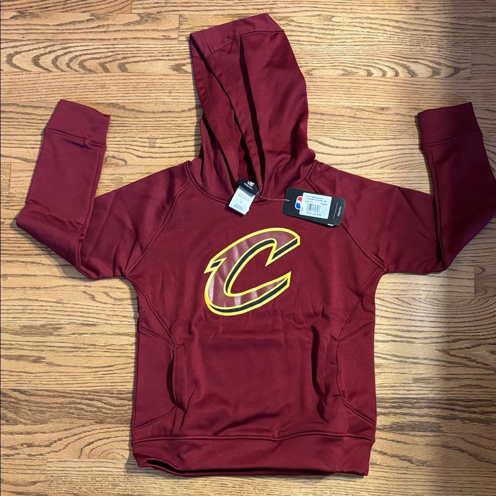 NBA Kids Maroon Hoodie with Yellow Cavaliers Logo. Boys size 8